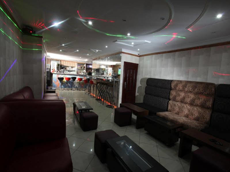 Prince Of Anthony 1960 Hotel Lagos Bagian luar foto